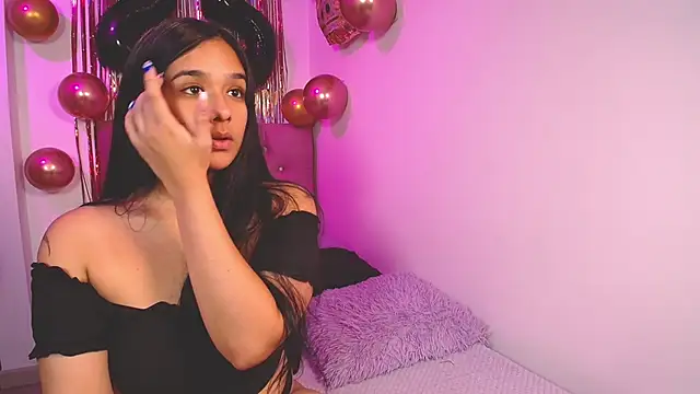 Snapshot of mae_nathan_ chatting on November 20, 2025, 5:30 am mae nathan online show from November 20, 2025, 5:30 am