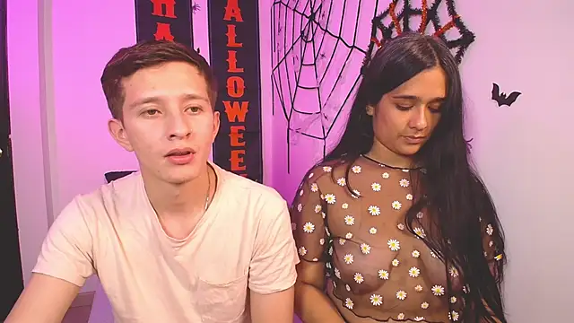 Snapshot of mae_nathan_ chatting on November 3, 2025, 7:13 am mae nathan online show from November 3, 2025, 7:13 am