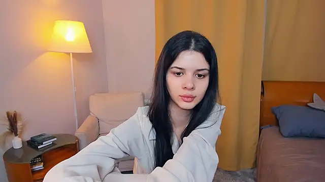 Snapshot of JoCauterucci chatting on December 5, 2025, 6:45 am JoCauterucci online show from December 5, 2025, 6:45 am