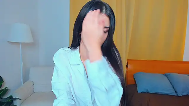 Snapshot of JoCauterucci chatting on October 26, 2025, 7:09 am JoCauterucci online show from October 26, 2025, 7:09 am