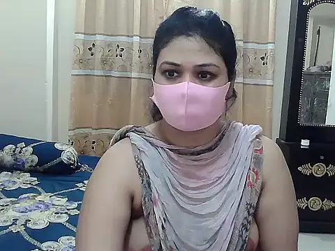 Elena cruz5 online show from October 15, 2025, 2:03 pm