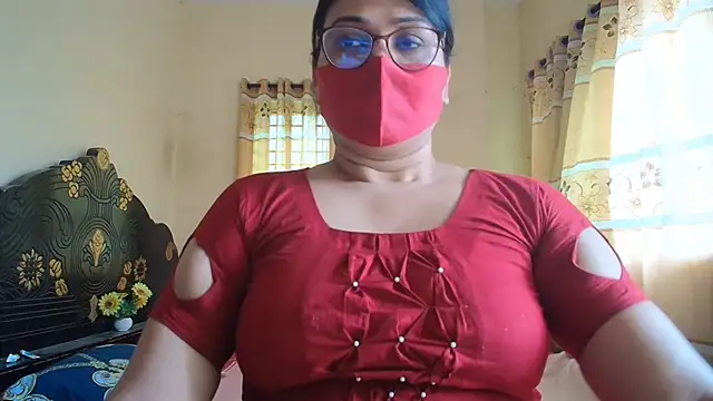 Snapshot of Elena_cruz5 chatting on July 16, 2026, 5:59 am Elena cruz5 online show from July 16, 2026, 5:59 am