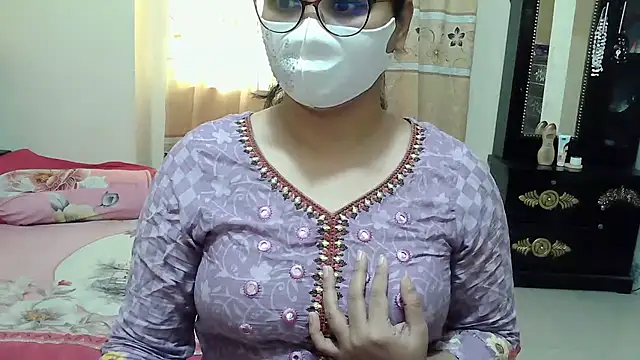 Elena cruz5 online show from December 1, 2025, 1:39 am