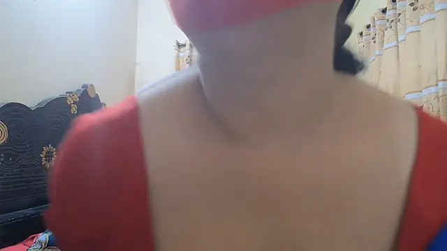 Snapshot of Elena_cruz5 chatting on July 20, 2026, 12:40 pm Elena cruz5 online show from July 20, 2026, 12:40 pm