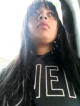 naomy bss online show from September 26, 2025, 12:56 pm