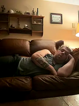 Stephanie1984 online show from October 10, 2025, 3:29 am