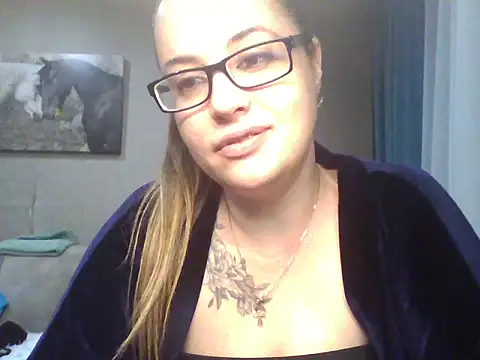 karina160000 online show from February 10, 2026, 3:00 pm