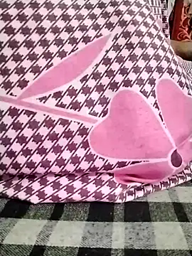 Snapshot of sexy__girls98 chatting on October 17, 2025, 5:15 pm sexy girls98 online show from October 17, 2025, 5:15 pm