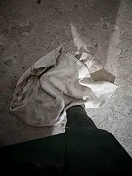 Snapshot of sexy__girls98 chatting on November 17, 2025, 12:36 am sexy girls98 online show from November 17, 2025, 12:36 am