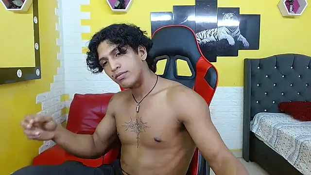 bull cam online show from December 1, 2025, 3:18 am