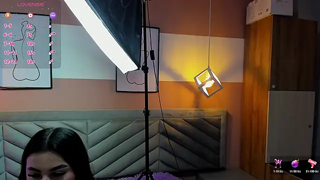 Snapshot of Mia_Valentine_ chatting on February 9, 2026, 8:29 pm Mia Valentine online show from February 9, 2026, 8:29 pm