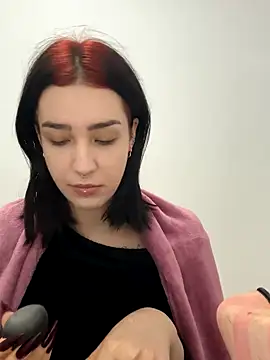 VampyScarlet online show from September 30, 2025, 4:29 am