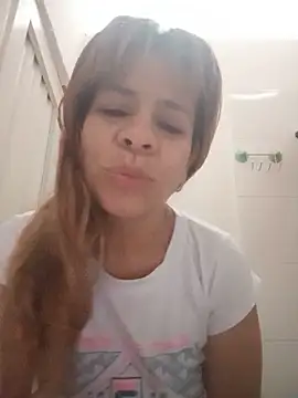 Snapshot of SofiaXDelRio chatting on June 3, 2026, 2:07 pm SofiaXDelRio online show from June 3, 2026, 2:07 pm
