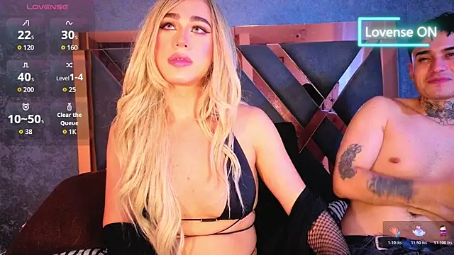 Snapshot of saraah_queen1 chatting on October 26, 2025, 4:24 am saraah queen1 online show from October 26, 2025, 4:24 am