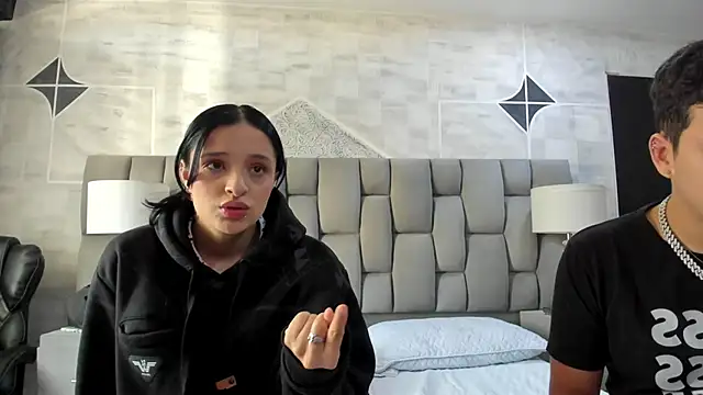 markAndPhilip online show from October 19, 2025, 12:52 pm