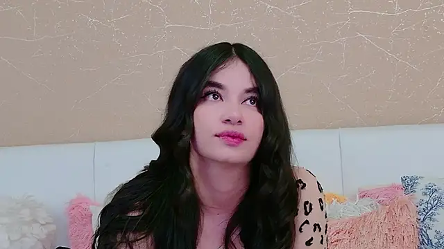 Snapshot of MiaDunoff chatting on March 28, 2026, 10:00 pm MiaDunoff online show from March 28, 2026, 10:00 pm