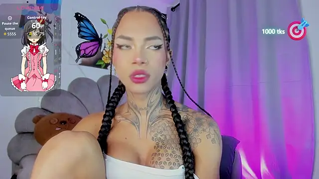 Snapshot of michell_danna chatting on April 4, 2026, 3:02 am michell danna online show from April 4, 2026, 3:02 am