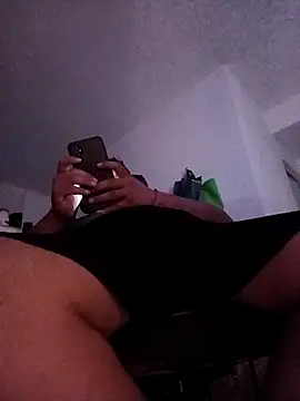 Snapshot of ramito1007 chatting on December 4, 2025, 1:26 am ramito1007 online show from December 4, 2025, 1:26 am