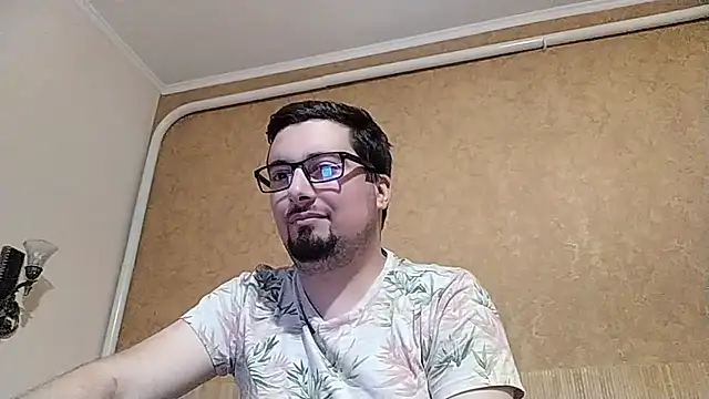 Joseph1Arnold online show from September 8, 2025, 6:51 pm