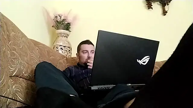 Joseph1Arnold online show from October 1, 2025, 10:30 am