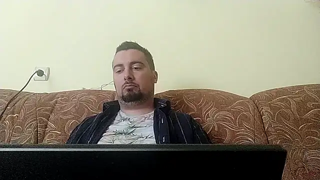 Joseph1Arnold online show from September 24, 2025, 8:10 am