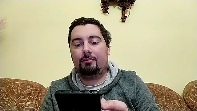 Joseph1Arnold online show from December 16, 2025, 3:27 pm