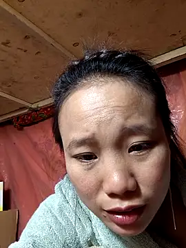 Snapshot of liu-liusexy chatting on November 4, 2025, 2:43 pm liu-liusexy online show from November 4, 2025, 2:43 pm