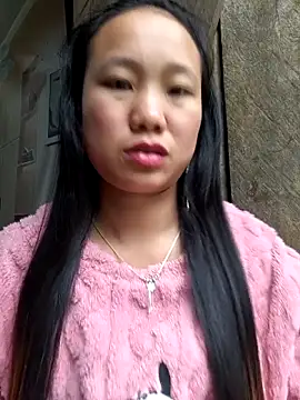 liu-liusexy online show from April 25, 2026, 12:13 am