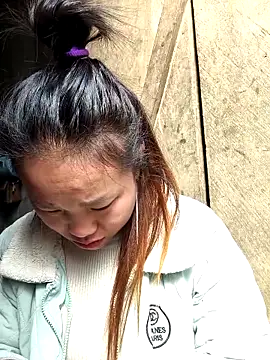 Snapshot of liu-liusexy chatting on February 27, 2026, 2:12 am liu-liusexy online show from February 27, 2026, 2:12 am