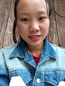 Snapshot of liu-liusexy chatting on October 31, 2025, 6:32 am liu-liusexy online show from October 31, 2025, 6:32 am