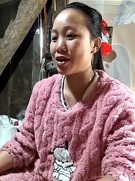 liu-liusexy online show from April 29, 2026, 1:43 am