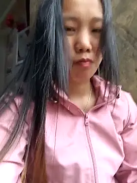 Snapshot of liu-liusexy chatting on March 17, 2026, 2:03 am liu-liusexy online show from March 17, 2026, 2:03 am