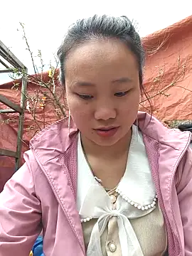 Snapshot of liu-liusexy chatting on February 24, 2026, 2:56 am liu-liusexy online show from February 24, 2026, 2:56 am