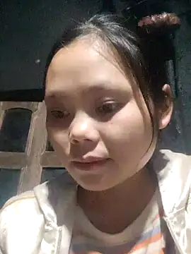 omiu-baby online show from November 1, 2025, 10:36 pm