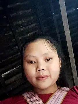 omiu-baby online show from May 6, 2026, 11:31 pm