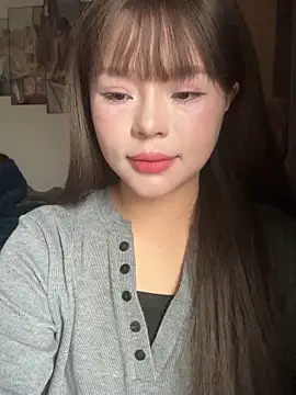 Snapshot of SarahBeii chatting on December 20, 2025, 3:31 am SarahBeii online show from December 20, 2025, 3:31 am