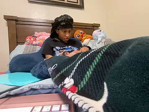 Brooke012 online show from March 4, 2026, 6:10 am