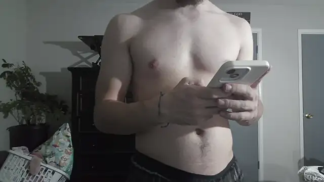 Snapshot of conradical18 chatting on December 16, 2025, 7:23 am conradical18 online show from December 16, 2025, 7:23 am