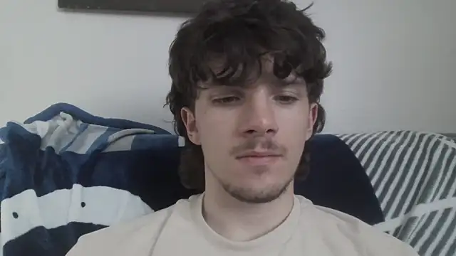 Snapshot of conradical18 chatting on September 11, 2025, 5:57 pm conradical18 online show from September 11, 2025, 5:57 pm