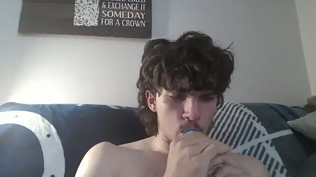 Snapshot of conradical18 chatting on October 2, 2025, 5:16 pm conradical18 online show from October 2, 2025, 5:16 pm