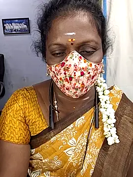 Snapshot of umashreetamil chatting on November 20, 2025, 12:55 am umashreetamil online show from November 20, 2025, 12:55 am