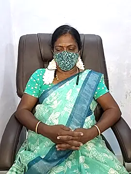 Snapshot of umashreetamil chatting on October 9, 2025, 3:51 am umashreetamil online show from October 9, 2025, 3:51 am