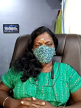 Snapshot of umashreetamil chatting on November 26, 2025, 4:51 pm umashreetamil online show from November 26, 2025, 4:51 pm