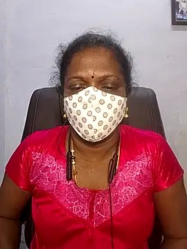 Snapshot of umashreetamil chatting on October 31, 2025, 2:19 am umashreetamil online show from October 31, 2025, 2:19 am