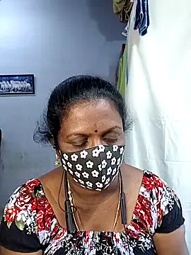 Snapshot of umashreetamil chatting on November 16, 2025, 4:17 am umashreetamil online show from November 16, 2025, 4:17 am