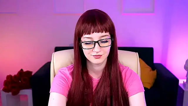 AliceWelch  online show from September 14, 2025, 8:37 am