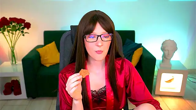 AliceWelch  online show from September 28, 2025, 8:21 am