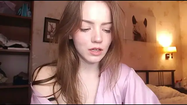 Olivia Mens online show from October 7, 2025, 9:16 pm