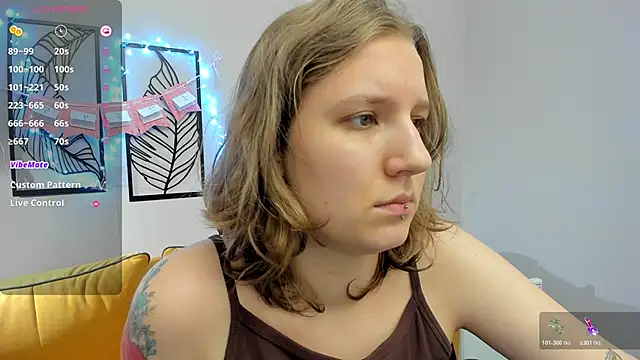 Hailey Foxy online show from January 12, 2026, 10:33 am