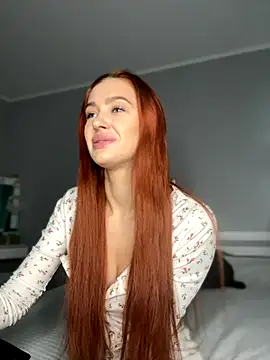 LittleFox    online show from October 22, 2025, 6:35 am